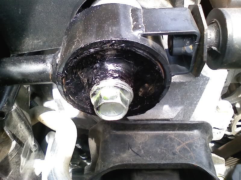 Upper engine mount cracked! - Nissan Forum | Nissan Forums Upper engine mount cracked! - Nissan Forum | Nissan Forums